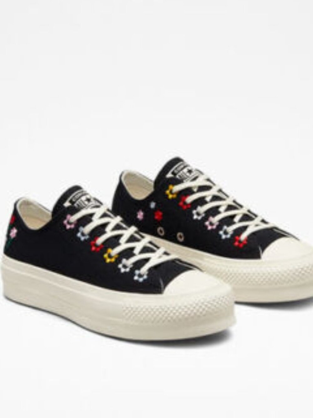 Converse Chuck Taylor embroidered low top platform shoes